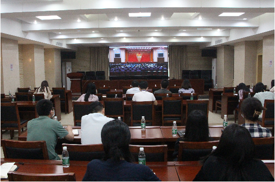 我院团员青年集中收看庆祝中国共产主义青年团成立100周年大会