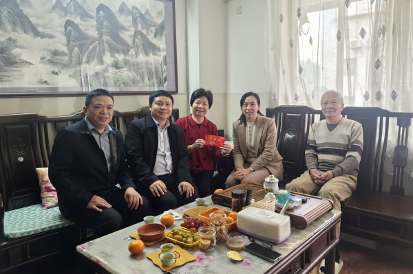 图1.jpg