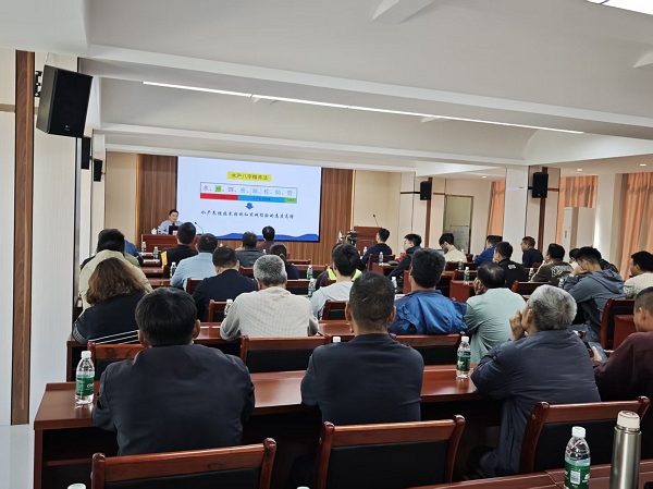 经信所到江门开展鱼虾养殖技术培训