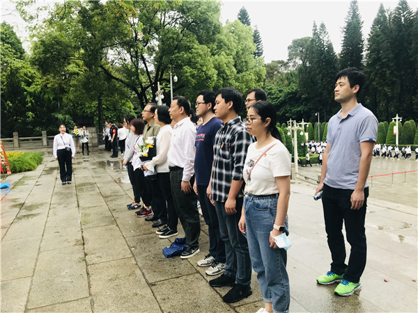 图片说明