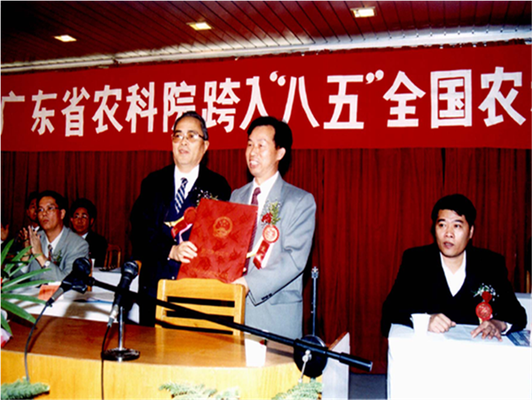 图片说明