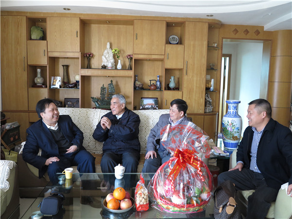 图片说明