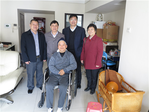 图片说明