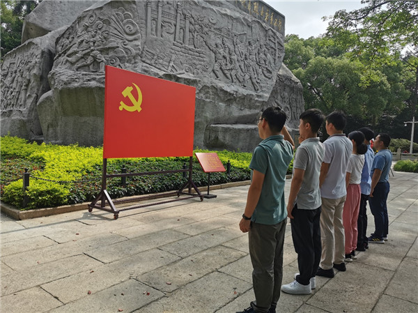 图片说明