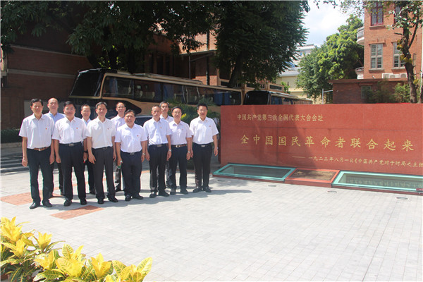 图片说明