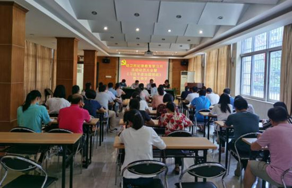 图片说明