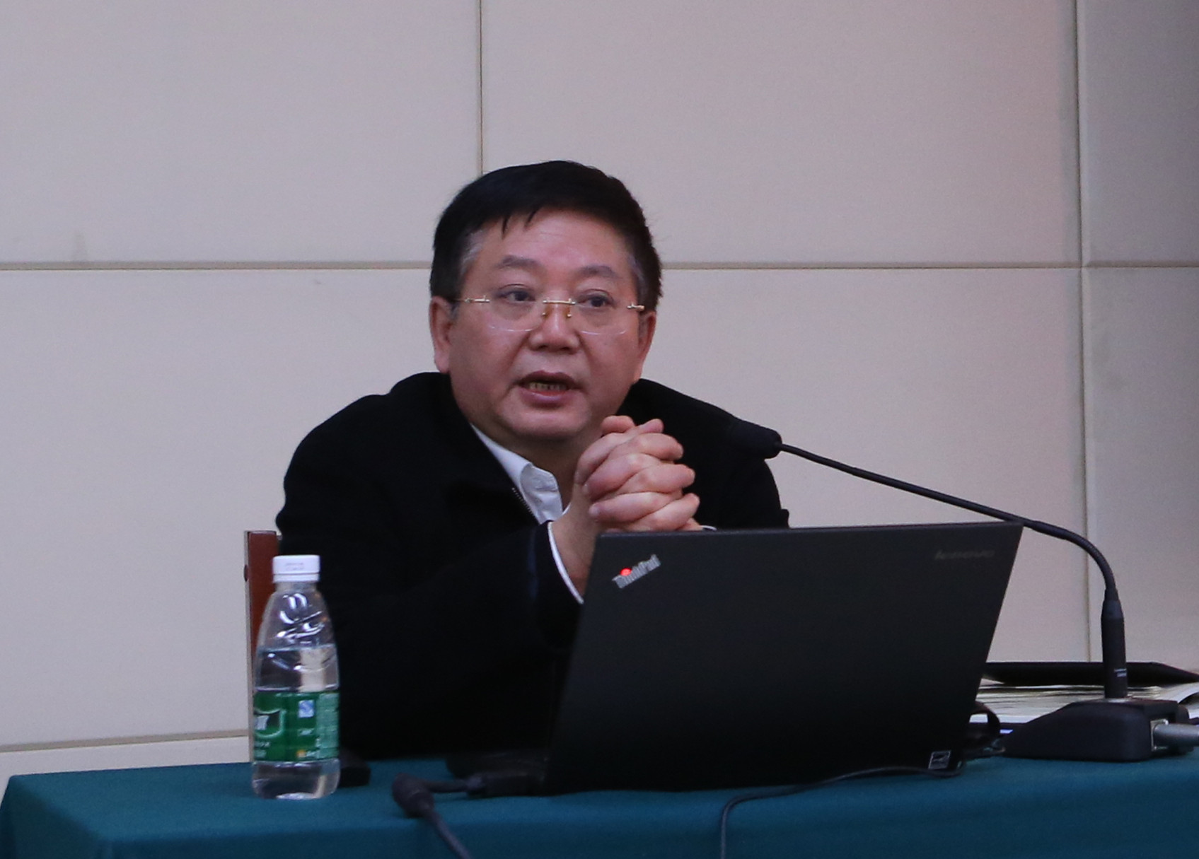 图片说明