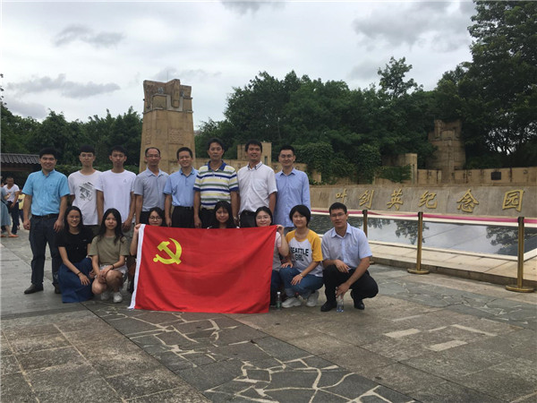 图片说明
