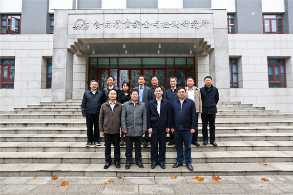 图片说明