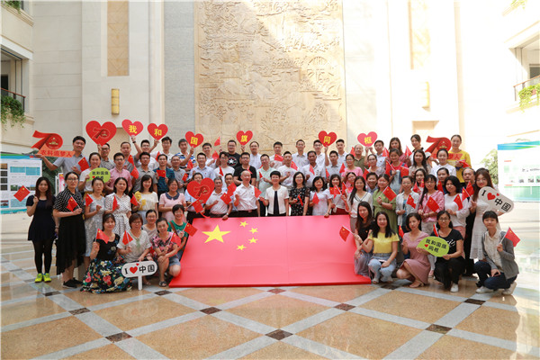 图片说明