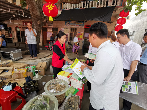 图片说明
