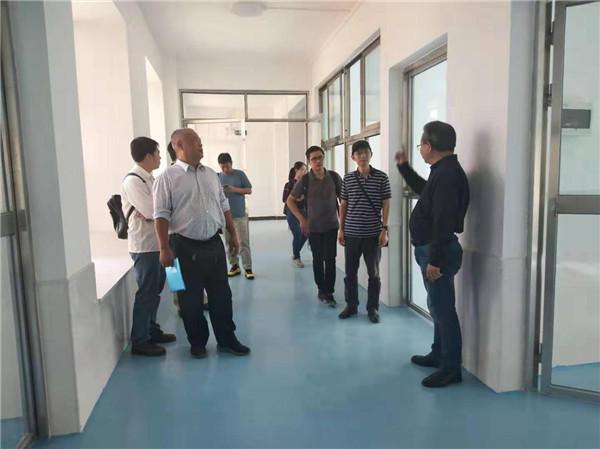 图片说明