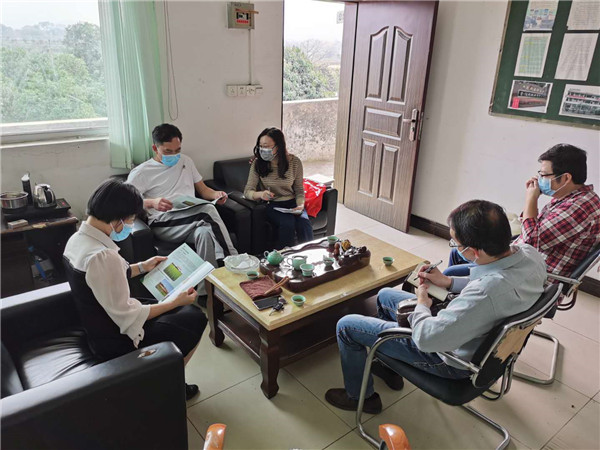 图片说明