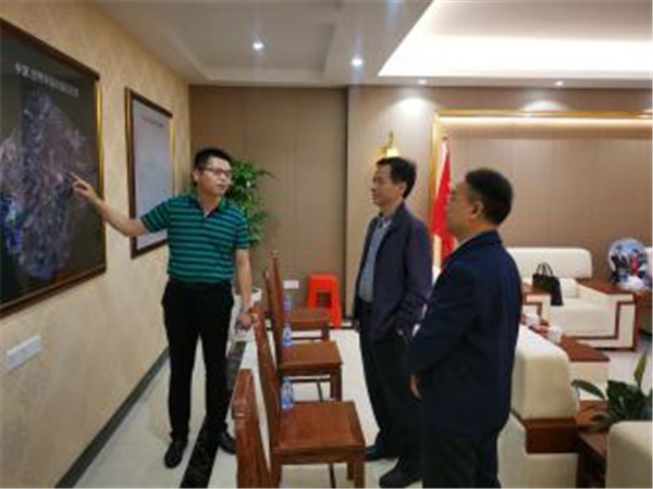 图片说明
