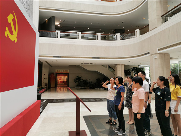图片说明
