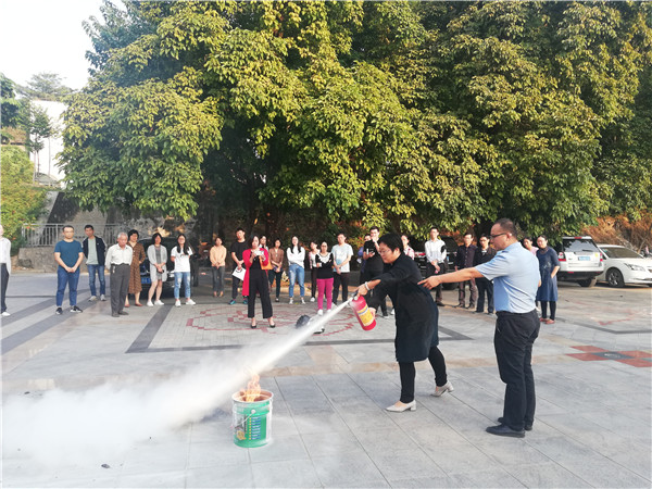 图片说明