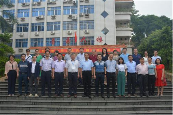 图片说明