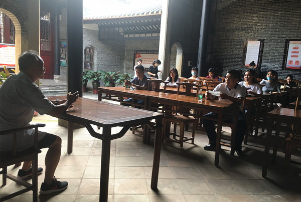 图片说明
