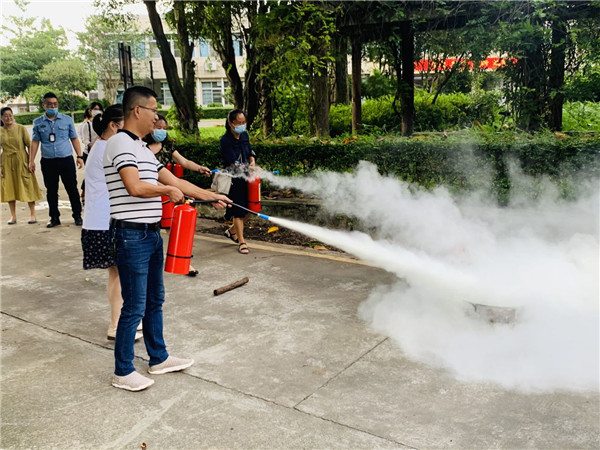 图片说明