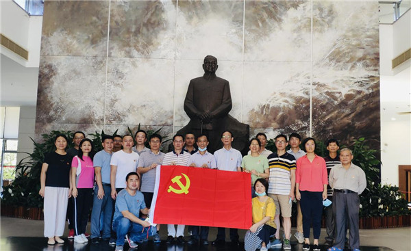 图片说明