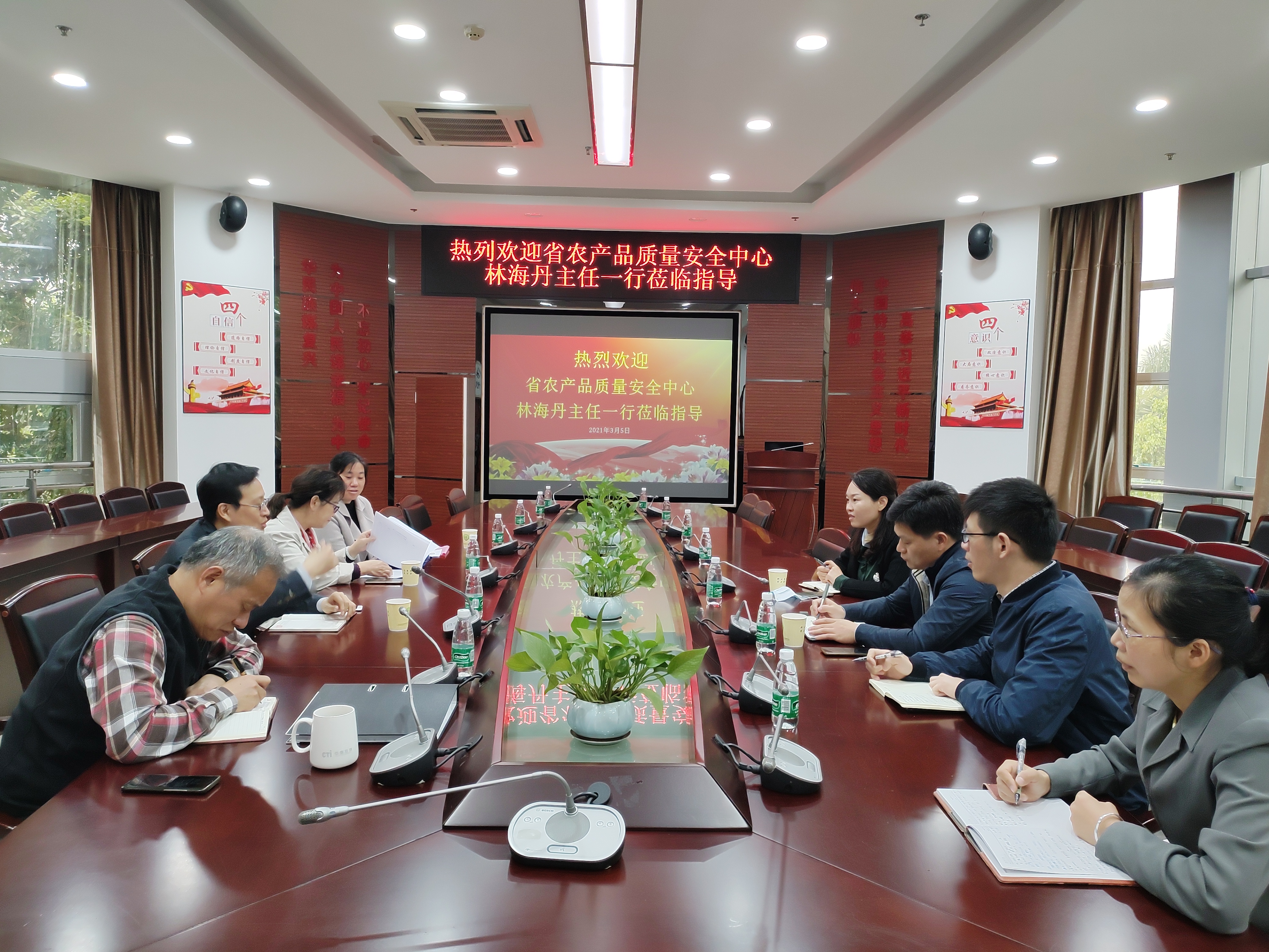 图片说明