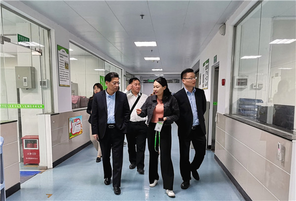 图片说明
