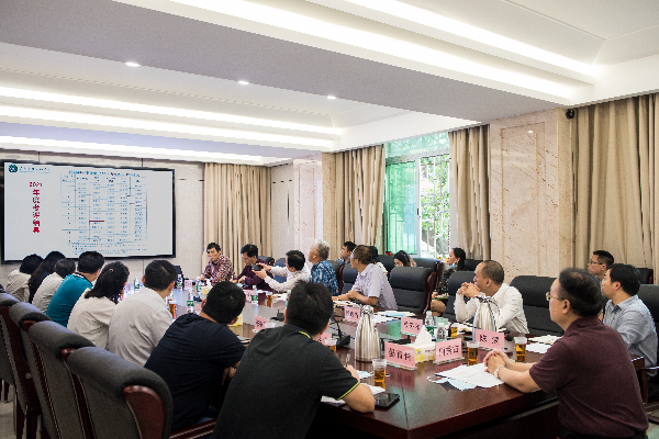 植保所召开四大考评分析讨论会-1.jpg