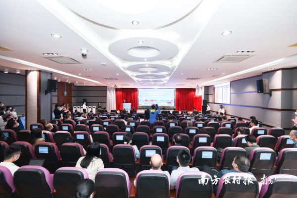 活动现场。南方农村报 吴秒衡摄，下同。