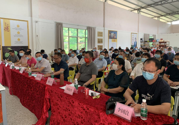 2022年梅州柚产业科技服务培训会在梅县区桃尧镇举行1.jpg