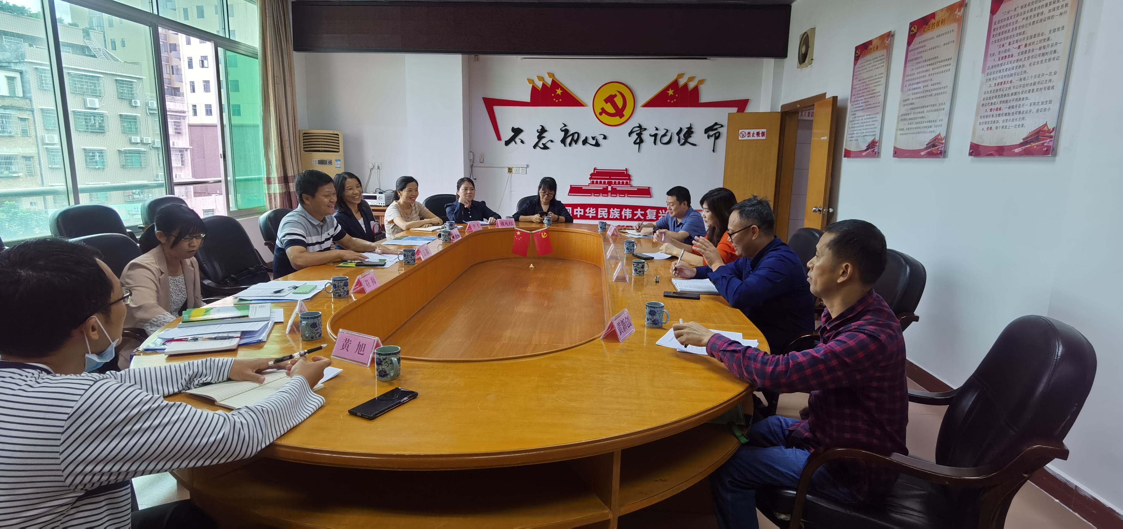 图片说明