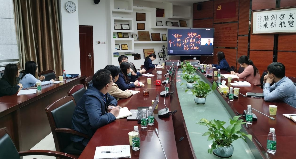 图片说明
