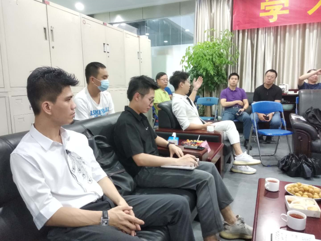 图片说明
