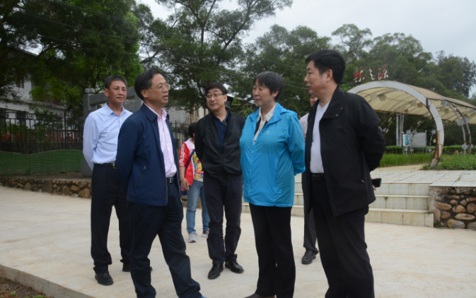 图片说明