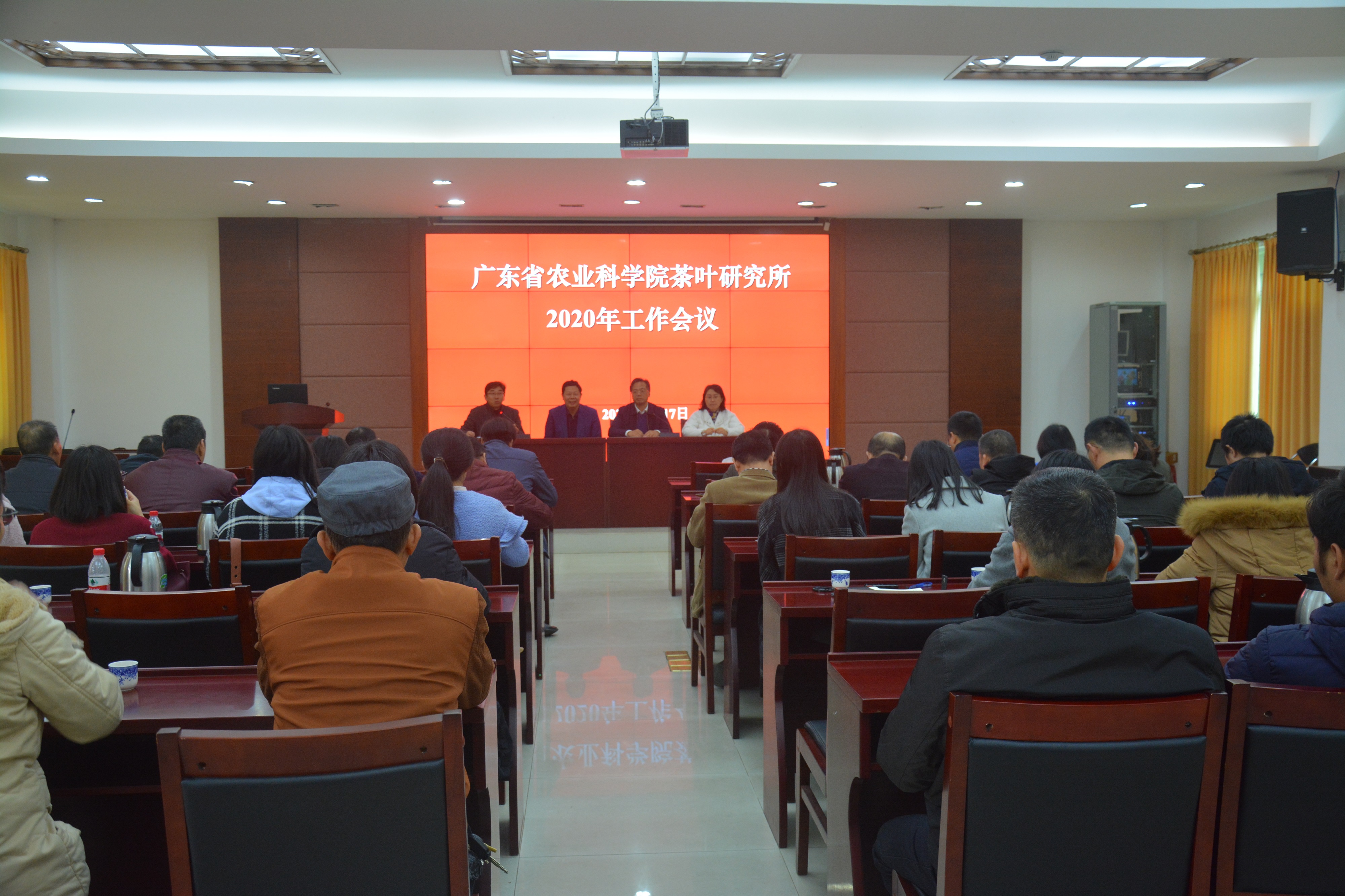 图片说明