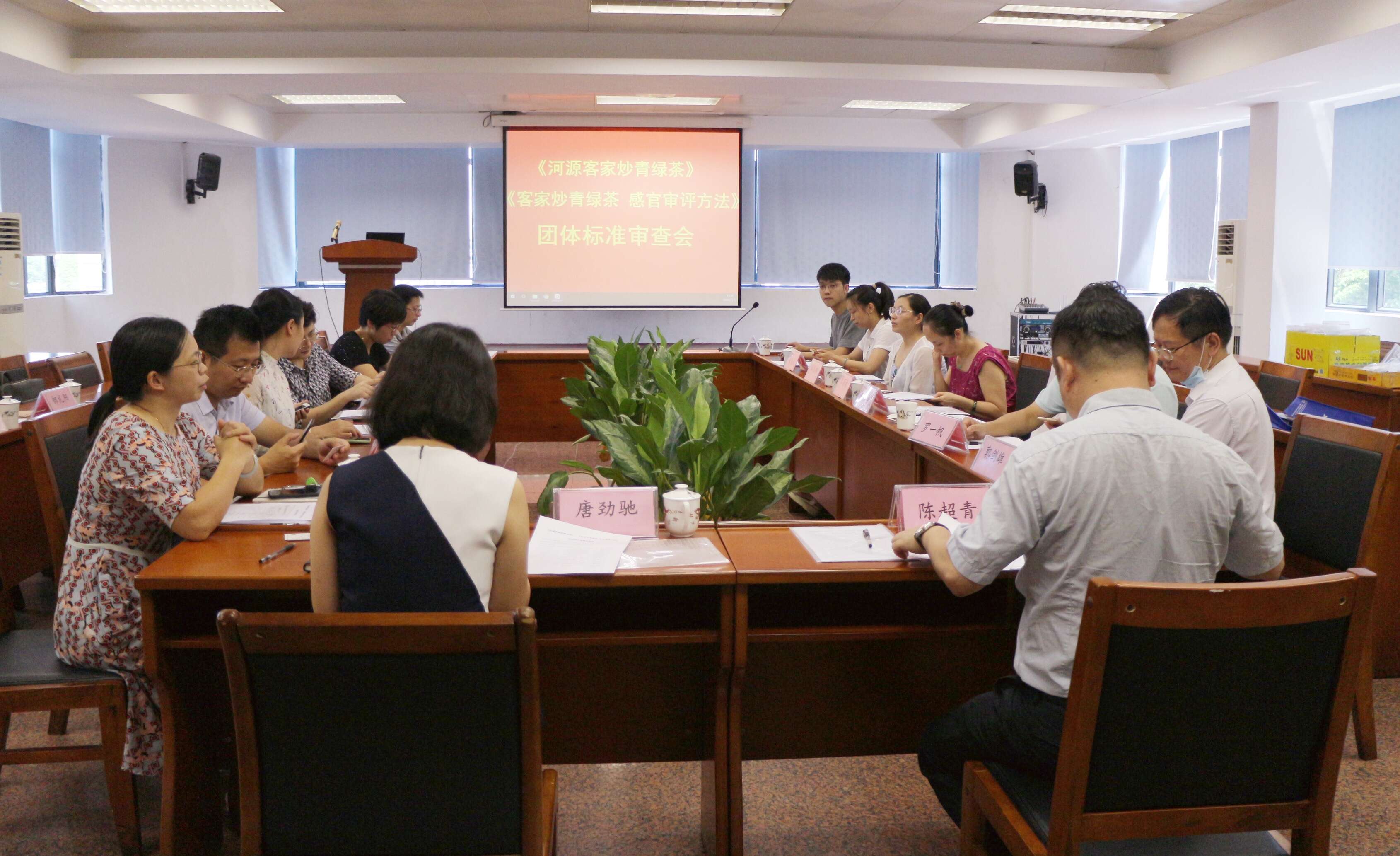 图片说明