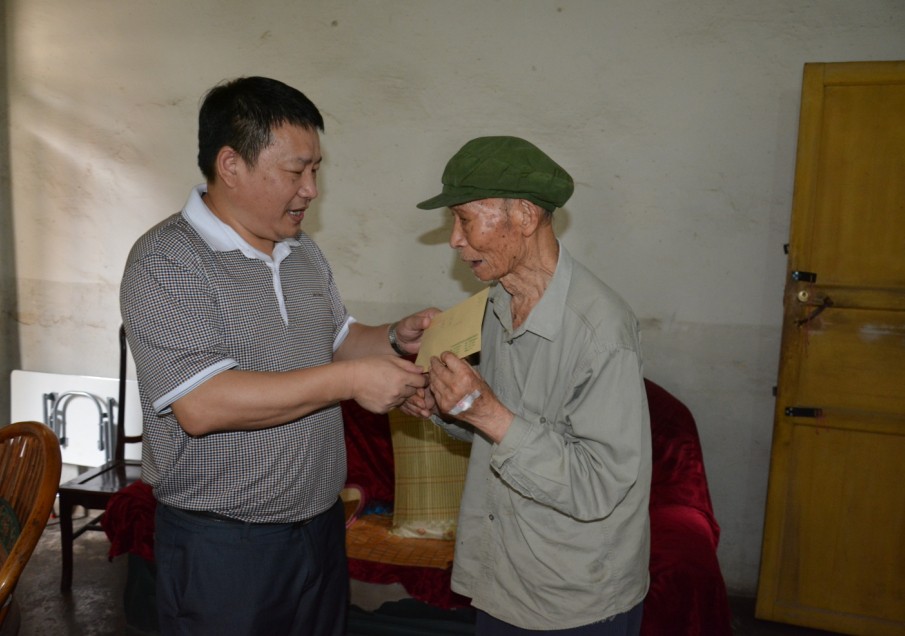 图片说明