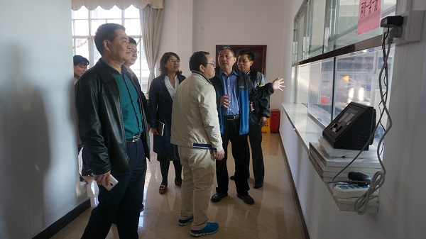 图片说明