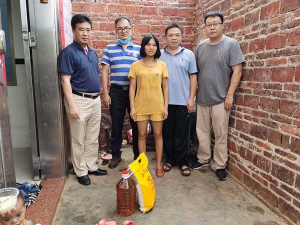 图片说明