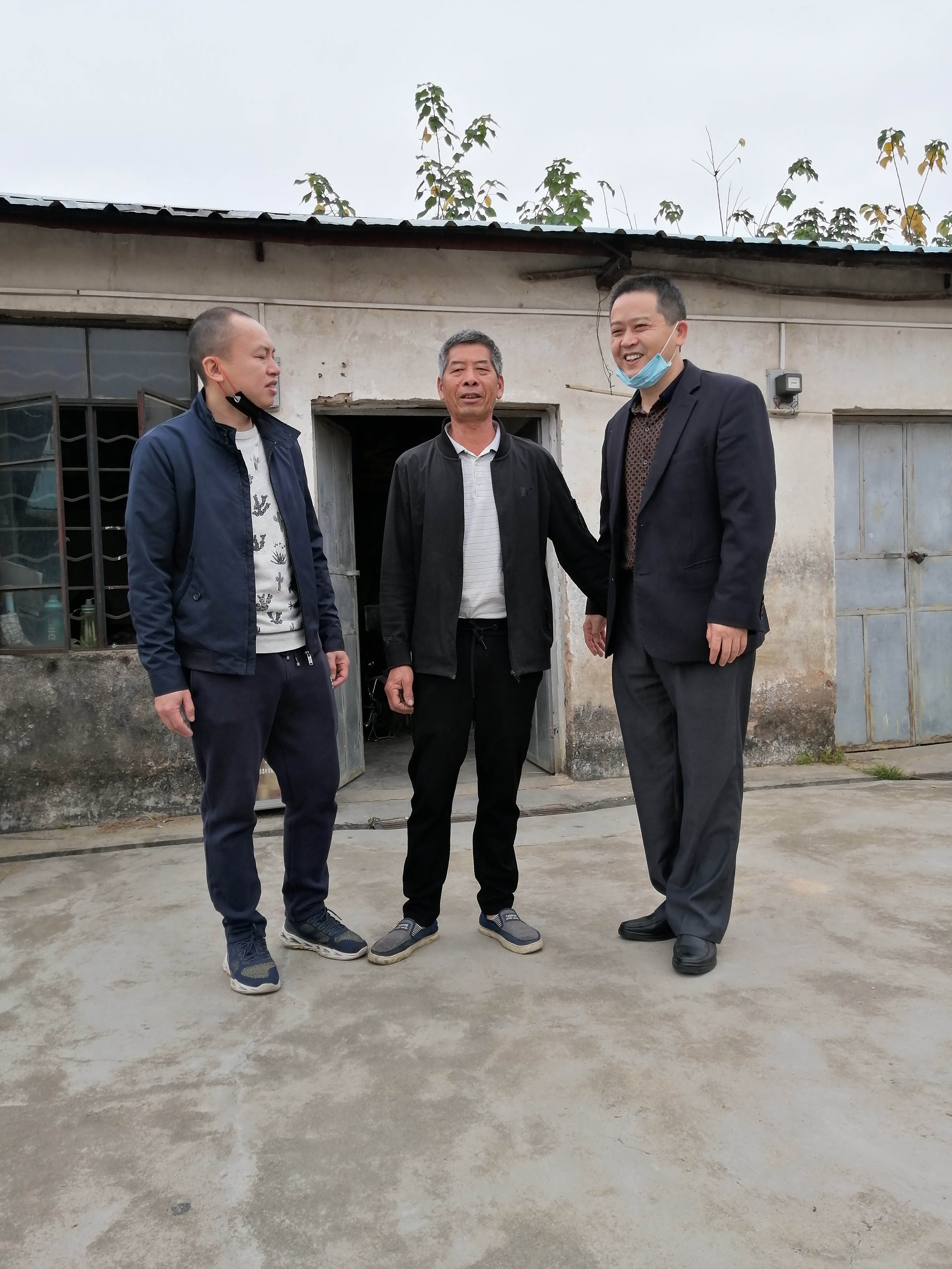 图片说明