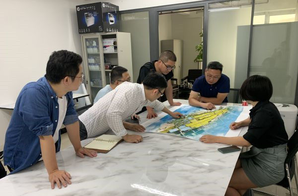 图片说明