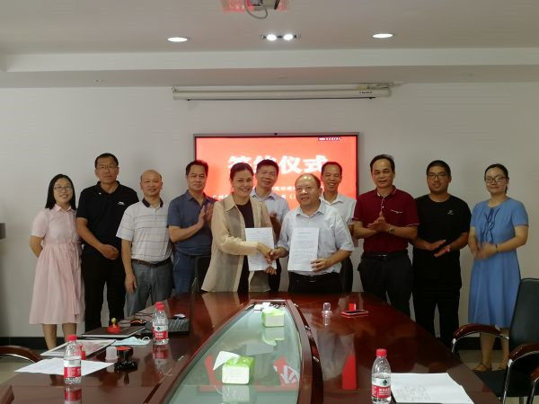 图片说明