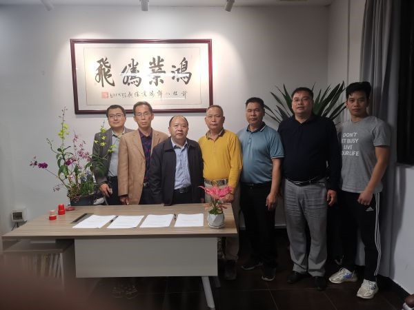 图片说明