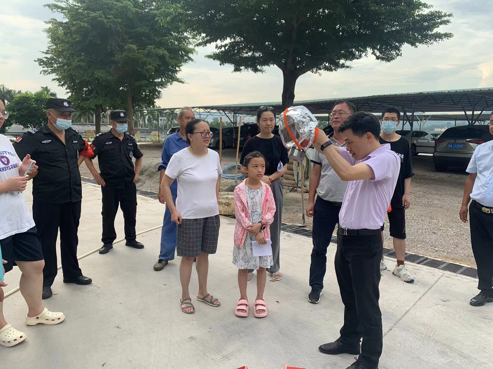 图片说明