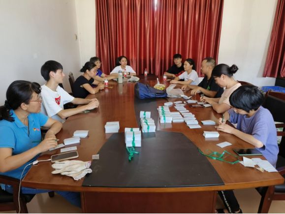 图片说明