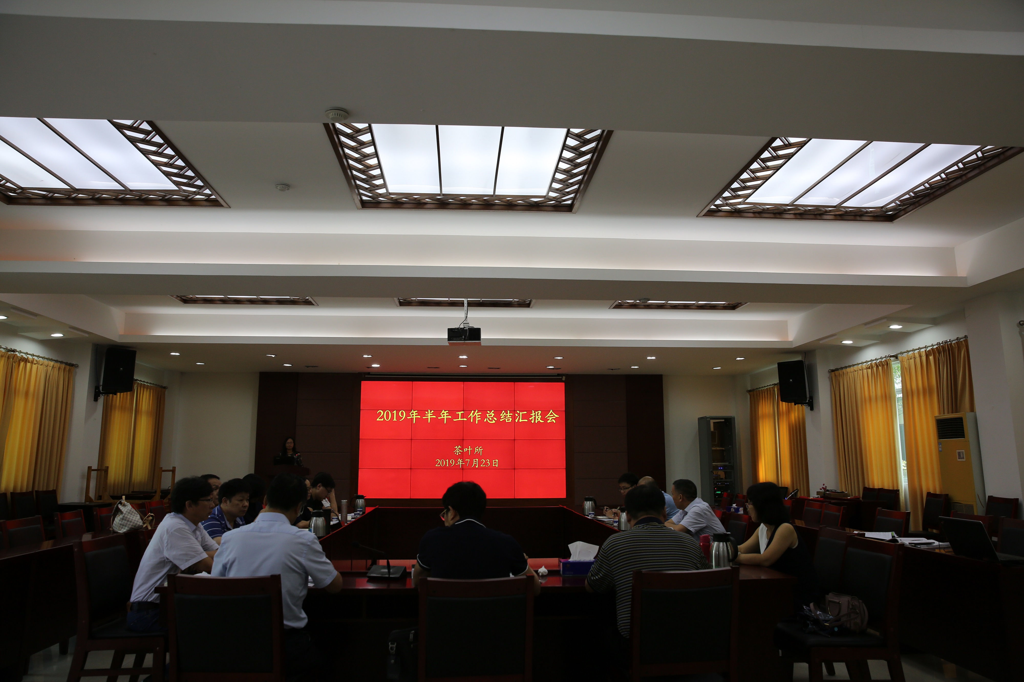 图片说明