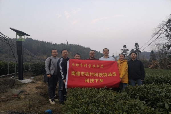图片说明