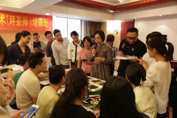 图片说明